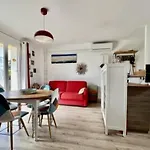 Apartment T2-4 Pers-terrasse - 200m Six-Fours-les-Plages