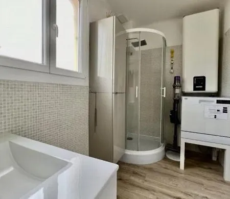 Apartment T2-4 Pers-terrasse - 200m *