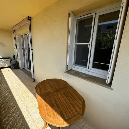 T2-4 Pers-terrasse - 200m Apartman *
