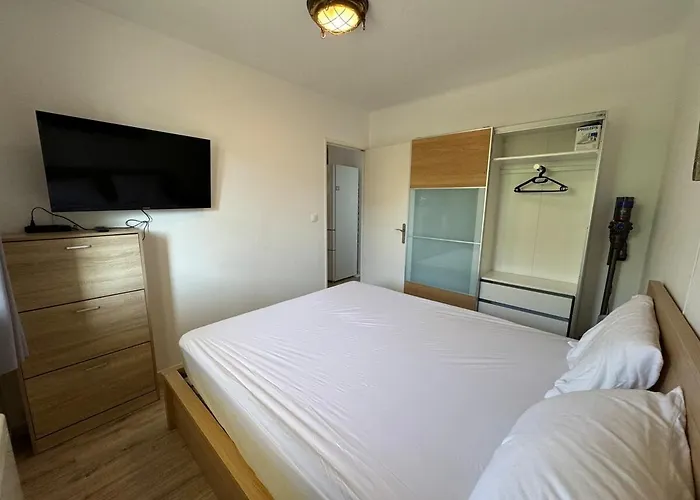 T2-4 Pers-terrasse - 200m * 식스포즈레스플라지스